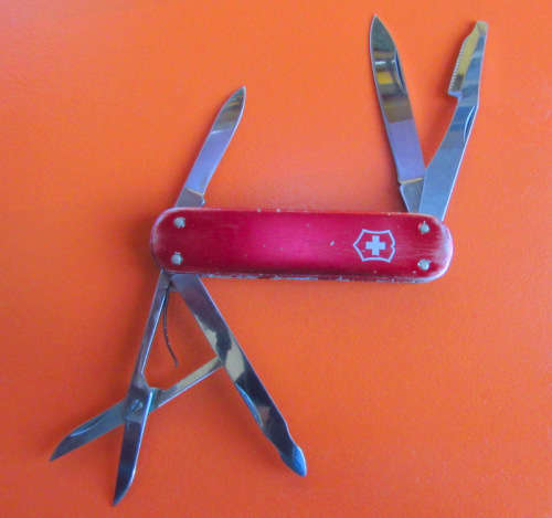 Vintage Victorinox 74mm