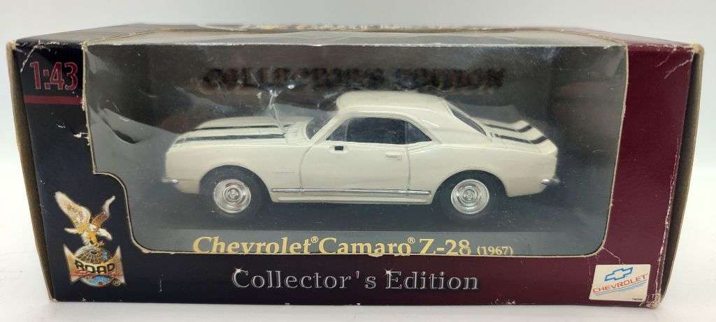 **DAMAGED** 1/43 Yat Ming Chevrolet Camaro Z-28 1967 (no wing mirrors)