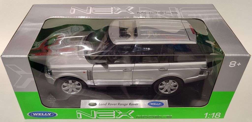 *NEW* 1/18 Welly NEX Land Rover Range Rover Silver (12536W)