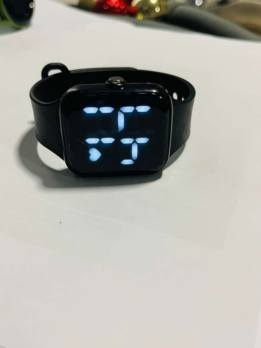 Year unisex  Rubber Band Digital Watch Date Time