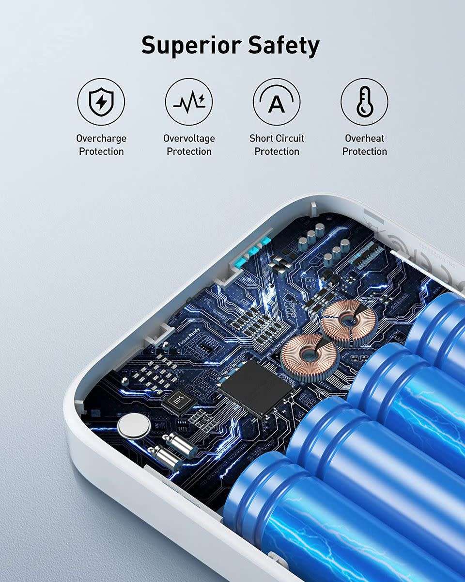 Wireless power bank for cellphones