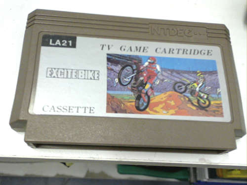 EXCITE BIKE NES / 8 BIT / FAMICOM - CLONE / TV GAME / GOLDEN CHINA / RETRO