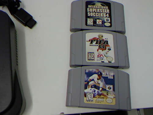 NINTENDO 64 BLACK CONSOLE NTSC US 3 GAME BUNDLE