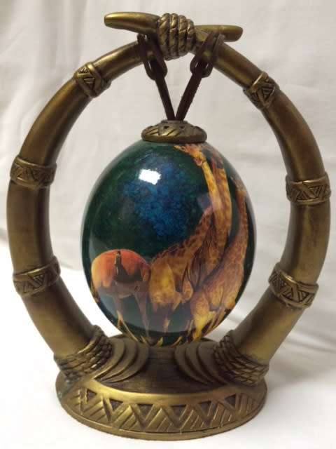 ANIMAL KINGDOM - OSTRICH EGG AND STAND - ORNAMENTS - DECOR