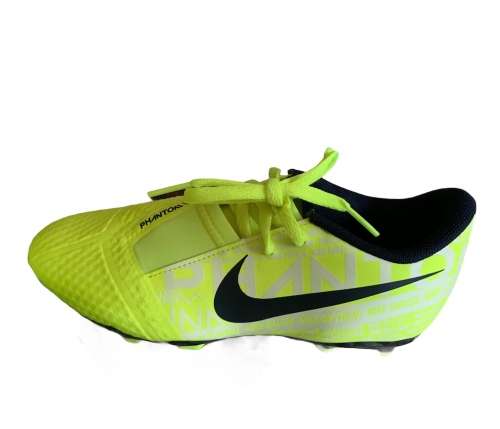 NIKE - SOCCER BOOTS - BOYS - SIZE 5 - PHANTOM VENOM - KIDS