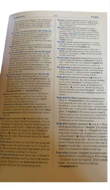 PHAROS DICTIONARY - AFRIKAANS/ENGLISH AND ENGLISH/AFRIKAANS TRANSLATIONS - PAPERBACK