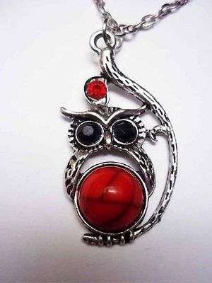 Beautiful Dangling Retro Very Cute Owl Charm With Rhinestones Necklace