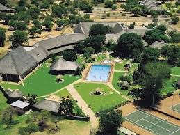 DIKHOLOLO   WEEKEND 25-28 AUGUST 2017 4 SLEEPER