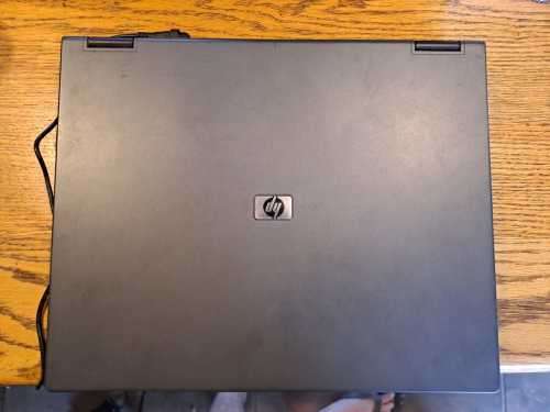 2 x HP Compaq nx6110