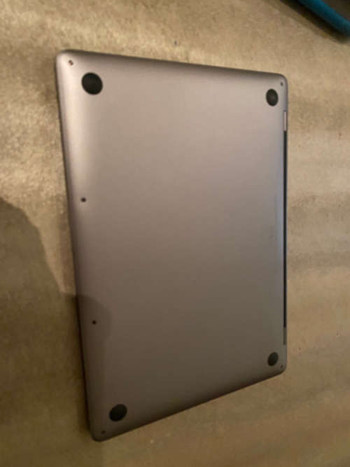 MacBook Pro 13` 2017 Space Grey IMMACULATE CONDITION 9/10