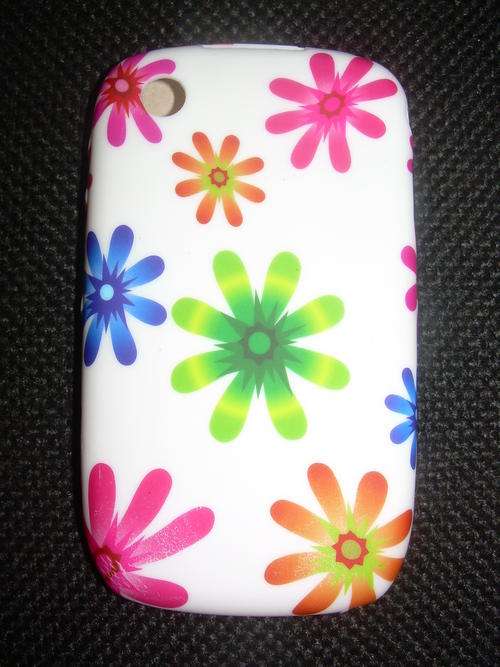 Blackberry 8520 cover 004