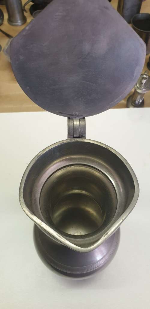 SIGG FRAUENFELD Pewter jug ( reserved for Singenspring )