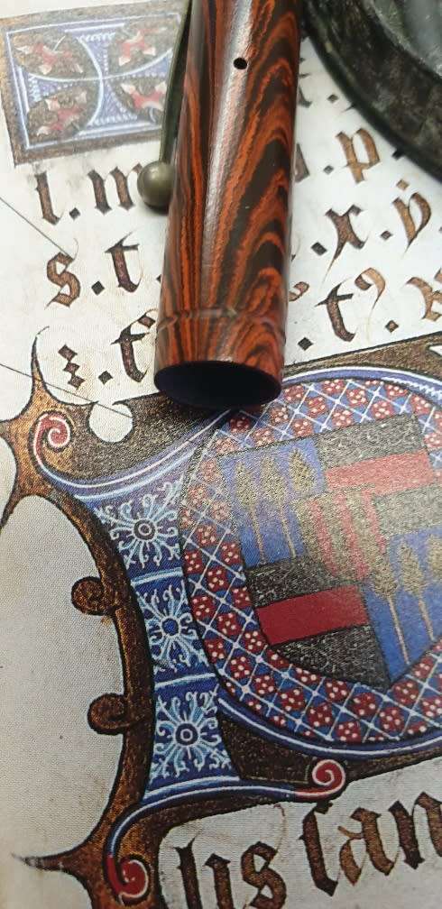 WATERMAN`S IDEAL NO52 RED RIPPLE FOUNTAIN PEN.14CT GOLD NIB