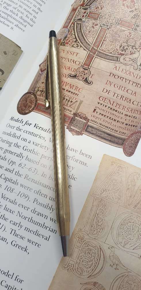 VINTAGE CROSS 1/20 10CT GOLD PEN. MADE IN IRELAND ( INK DRY )