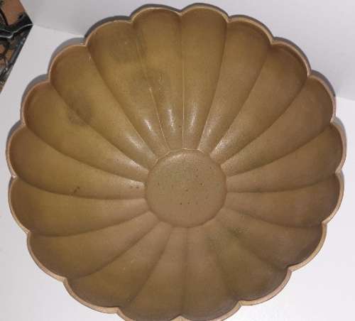 Vintage Brass Bowl. Beautiful detail