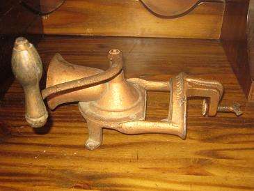 VINTAGE CAST IRON COFFEE GRINDER