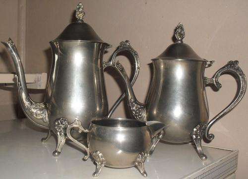 SILVER PLATED TEA/COFFEE SET. FREE TRAY!!!!!!
