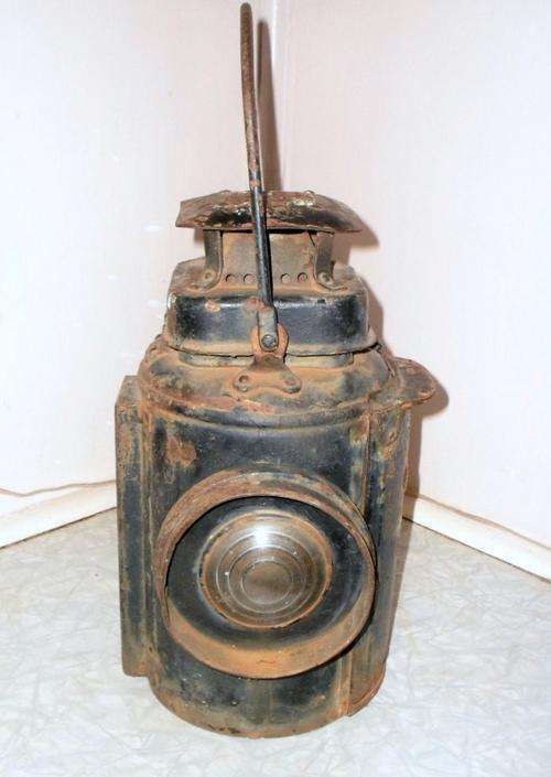 VERY OLD "NON- SWEATING" SAR SIGNAL LAMP