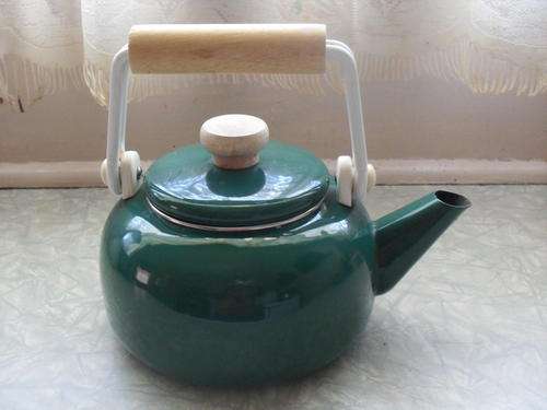 LOVELY ENAMEL KETTLE