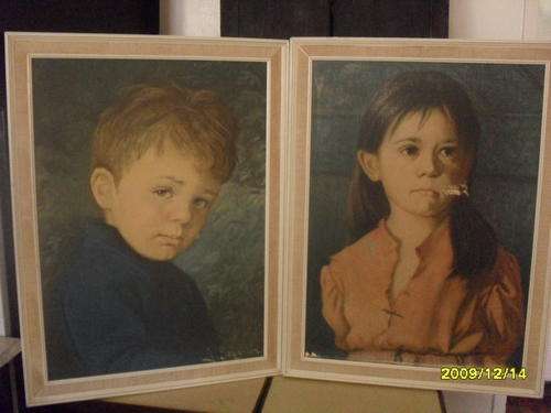 VINTAGE CRYING BOY & GIRL PORTRAITS