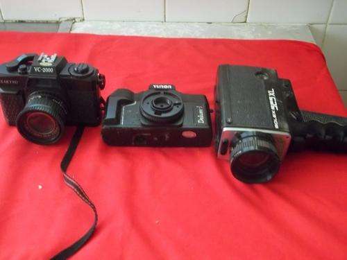 3 COLLECTABLE CAMERAS