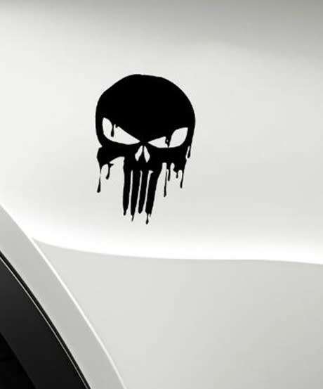 Bleeding Punisher Skull 7.5cm x 5cm
