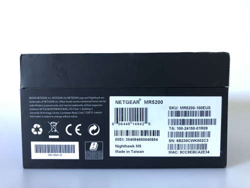 Netgear Nighthawk M5 5G mobile router (MR5200) WiFi6