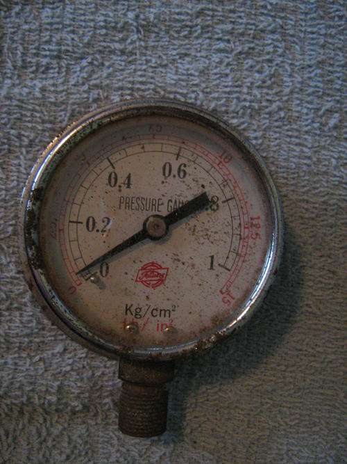 Pressure Gauge