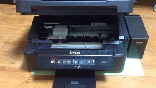 EPSON L365 PRINTER (PLEASE READ THE DESCRIPTION)