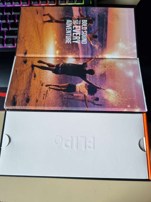 JBL FLIP 6 OPEN BOX BRAND NEW!