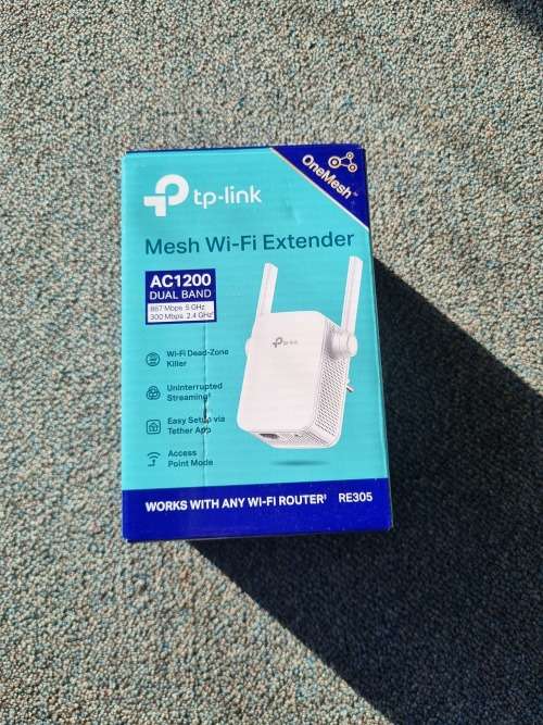 TP LINK MESH WIFI EXTENDER AC1200 DUAL BAND BRAND NEW OPEN BOX BARGAIN!