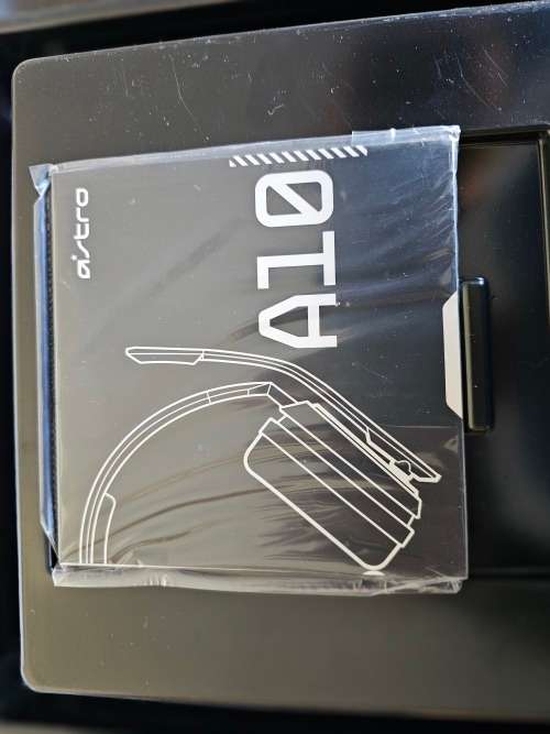 ASTRO A 10 GAMING HEADSET BARAIN LAST ONE OPEN BOX DEAL!