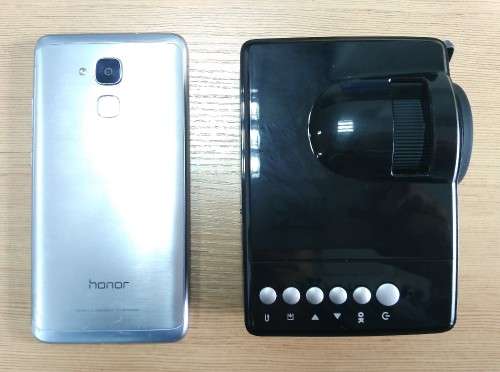 Local Stock - Smallest LED projector -  400 Lumens Brightness - HDMI, USB, AV