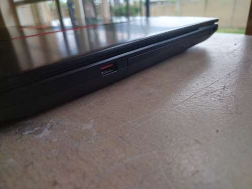 ASUS **Republic of Gamers** Gaming laptop- Core i7 -7th Gen - GTX 1050