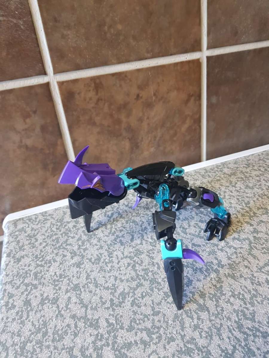 14 x LEGO "Hero Factory" Figures ++ Extra loose pieces