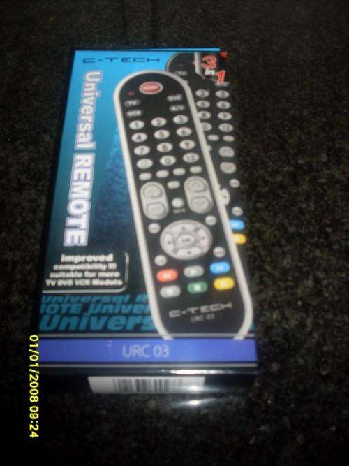*SALE* C-Tech Universal Remote for TV, DVD & VCR