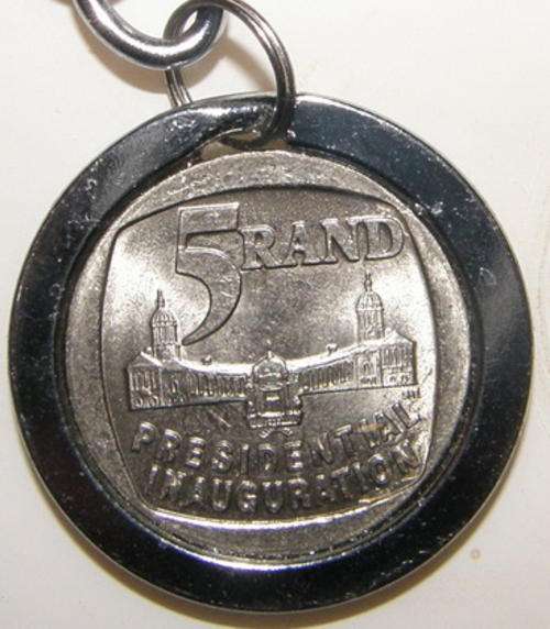 Rare 1994 inauguration R5 error coin in keyholder