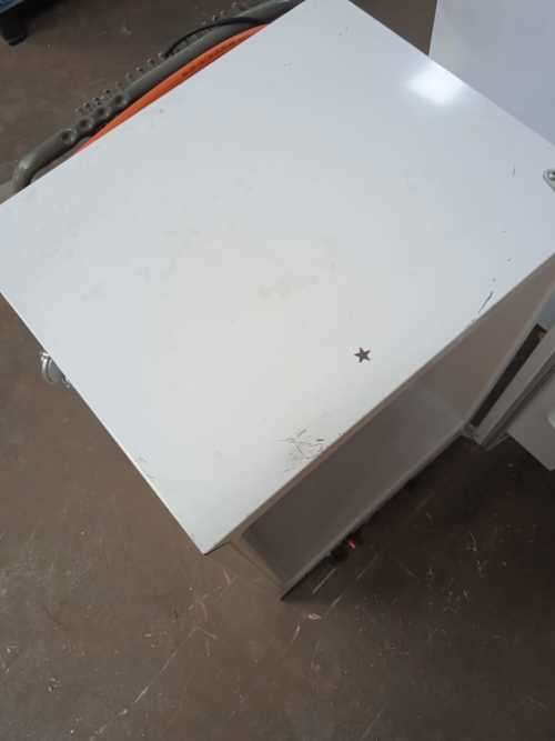 ZERO APPLIANCES CR100 (GAS UPRIGHT REFRIGERATOR) - SECOND HAND - NOT BOXED