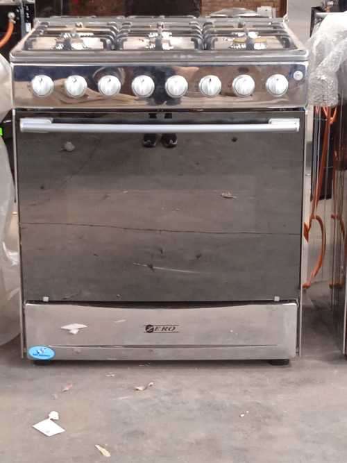 6 BURNER STAINLESS STEEL GAS STOVE WITH GAS OVEN AND FFD - SHOP SOILED - NOT BOXED