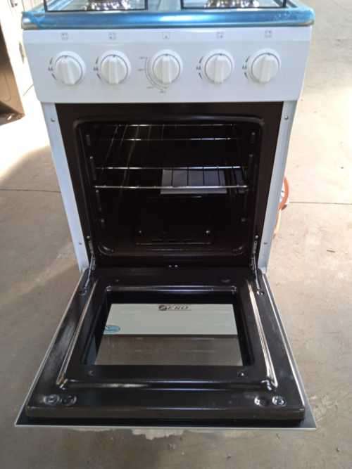 4 BURNER GAS STOVE, GAS OVEN WITH FULL FFD (WHITE) - SHOP SOILED - NOT BOXED