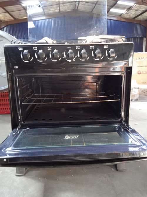 6 BURNER GAS STOVE WITH FFD ON ALL FUNCTIONS - NOT BOXED - SHOP SOILED