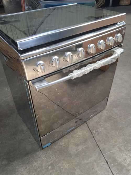 6 Burner Stainless Steel Gas Stove With Gas Oven - Not Boxed - Shop Soiled