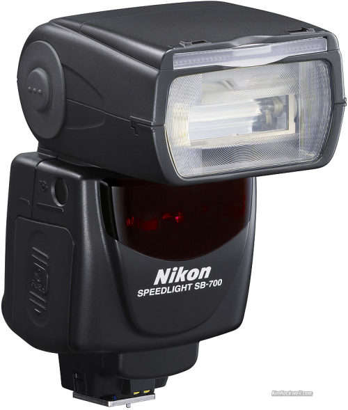 NIKON SB-700 AF SPEEDLIGHT