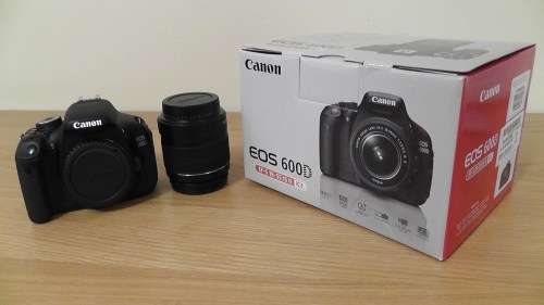 Canon EOS 600D SLR Camera with EF-S 18-55mm f/3.5-5.6 DC III Lens (18MP) 3.0 inch LCD BRAND NEW
