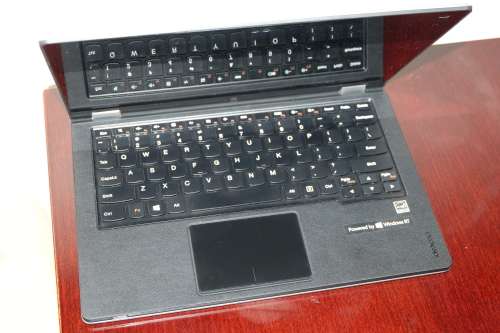 LENOVO YOGA 11  TOUCH SCREEN  WITH NVIDIA TEGRA(R) 3 QUAD CORE  CPU 1.3GHZ 64GB SSD 2GB RAM