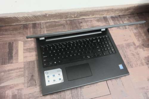 DELL INSPIRON 15 3000 SERIES INTEL CORE I3-4005U CPU 1.7GHZ 500GB HDD 8GB  RAM