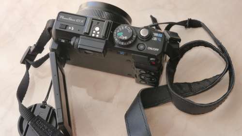 CANON POWERSHOT G1 X 14.3 MP CMOS DiGITAL CAMERA IN MINT CONDITION