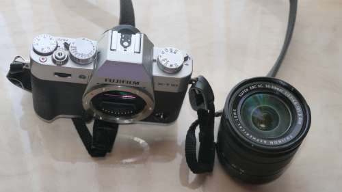 FUJIFILM X-T10 Mirrorless DIGITALCAMERA WITH 16-50mm LENS IN MINT CONDITION