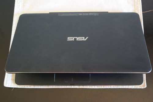 ASUS Transformer Book 12.5-Inch T300 2 in 1 Detachable Touchscreen intel core M-y571, 128gb Ssd 4gb