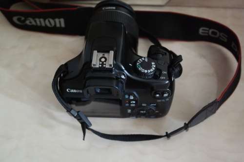 CANON EOS 1100D WITH 18-55MM IS LENS